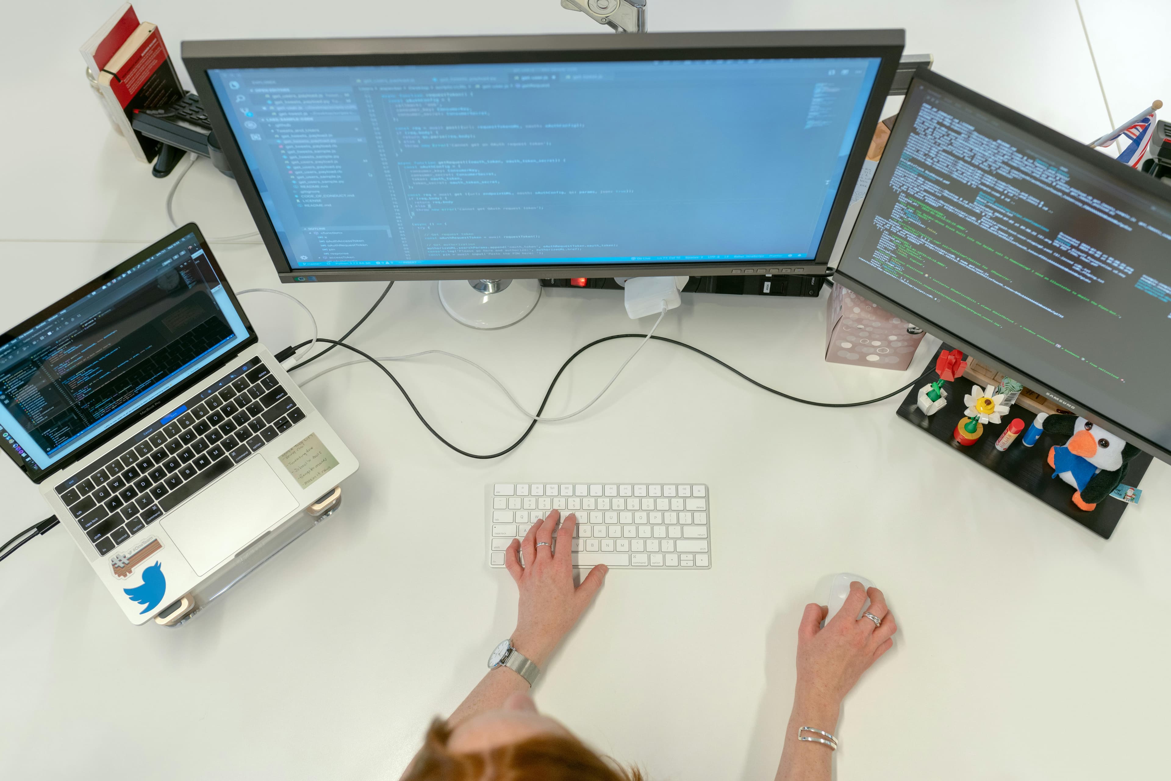 Hình ảnh minh họa về Công Nghệ - website công nghệ, thiết kế website, hiện đại